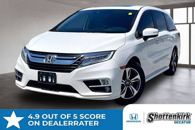 2018 Honda Odyssey Touring FWD photo