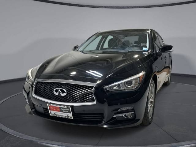 2016 Infiniti Q50 3.0t Premium AWD photo