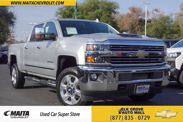 2018 Chevrolet Silverado 2500HD LTZ 4WD photo