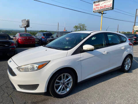 2016 Ford Focus SE FWD photo