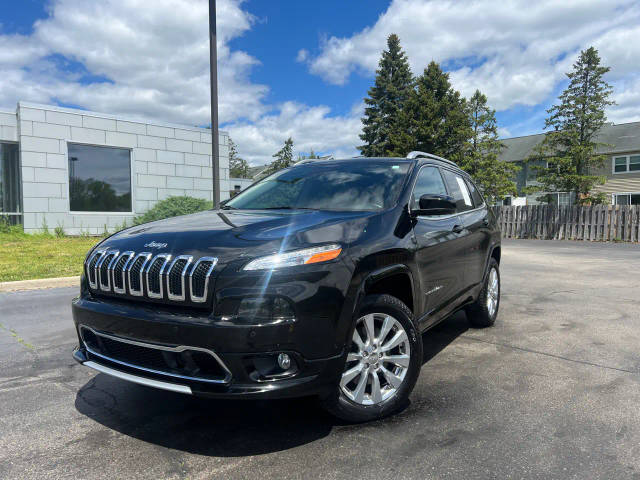 2018 Jeep Cherokee Overland 4WD photo