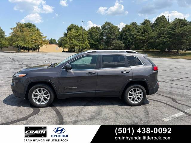 2018 Jeep Cherokee Latitude Plus FWD photo