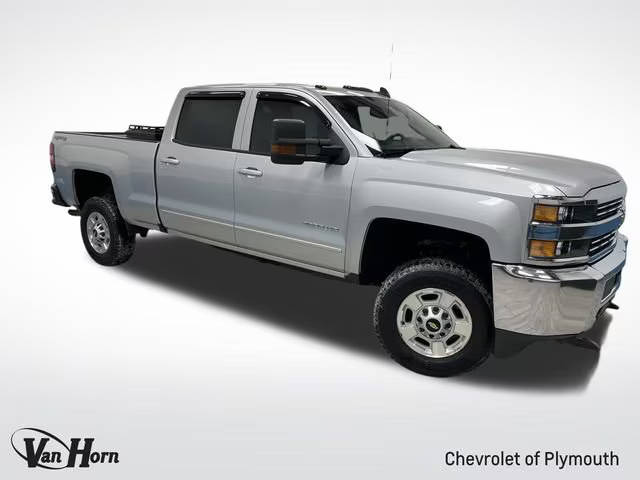 2017 Chevrolet Silverado 2500HD LT 4WD photo