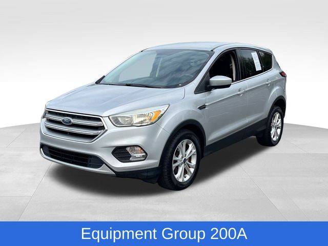 2017 Ford Escape SE FWD photo