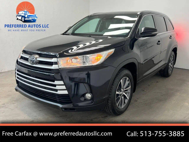 2017 Toyota Highlander XLE AWD photo