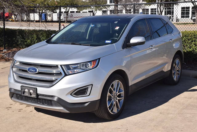 2017 Ford Edge Titanium FWD photo