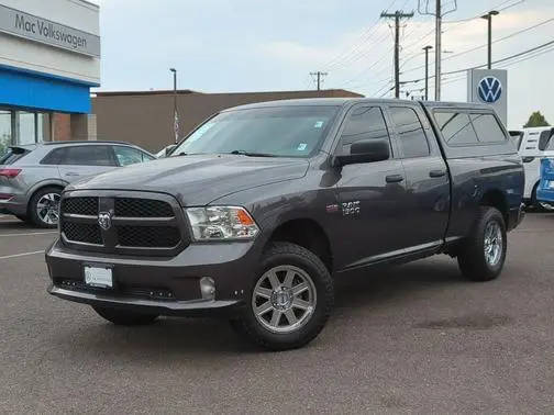 2017 Ram 1500 Express 4WD photo