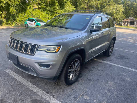 2017 Jeep Grand Cherokee Limited 4WD photo