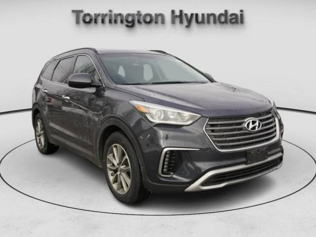 2017 Hyundai Santa Fe SE AWD photo