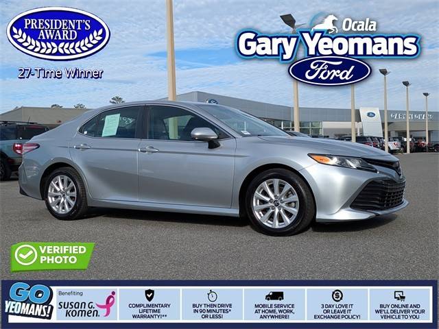 2018 Toyota Camry LE FWD photo