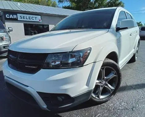 2017 Dodge Journey Crossroad Plus FWD photo