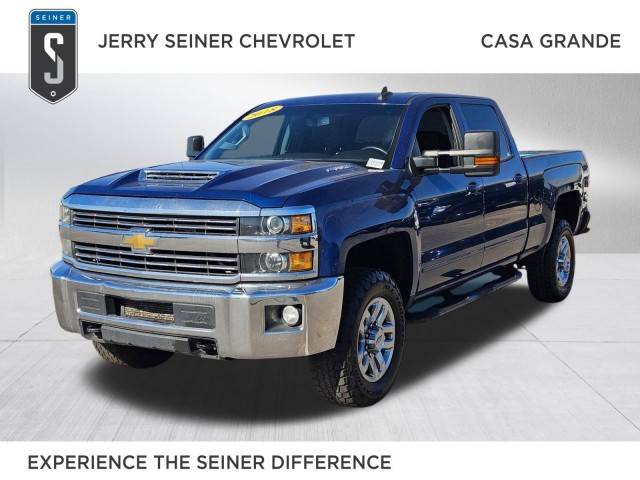 2018 Chevrolet Silverado 2500HD LT 4WD photo