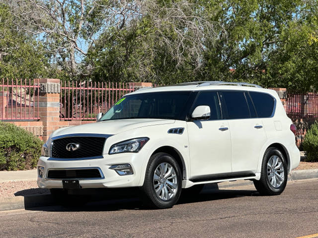 2017 Infiniti QX80  4WD photo