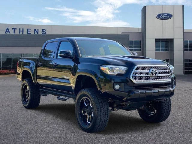 2017 Toyota Tacoma TRD Sport 4WD photo