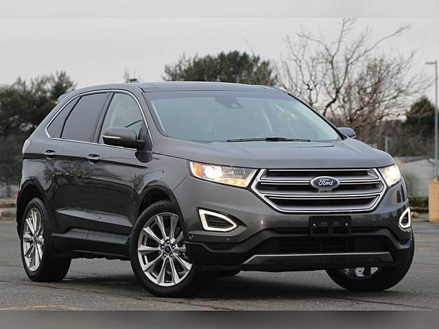 2017 Ford Edge Titanium AWD photo