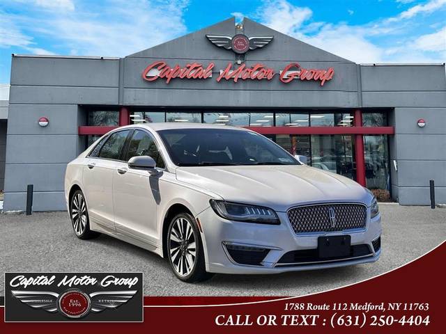 2017 Lincoln MKZ Hybrid Reserve FWD photo