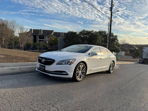 2018 Buick LaCrosse Essence FWD photo
