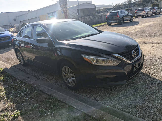 2017 Nissan Altima 2.5 S FWD photo