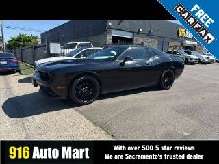2018 Dodge Challenger SXT RWD photo