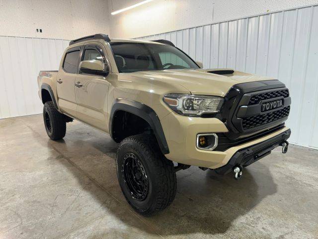 2017 Toyota Tacoma Limited 4WD photo