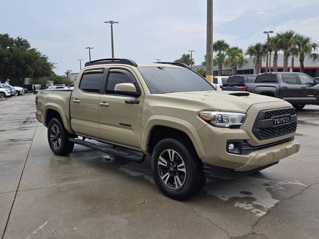 2017 Toyota Tacoma TRD Sport RWD photo
