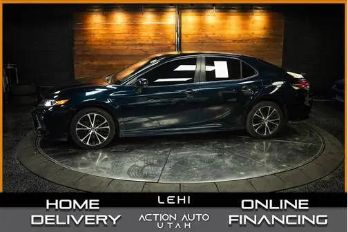 2018 Toyota Camry SE FWD photo