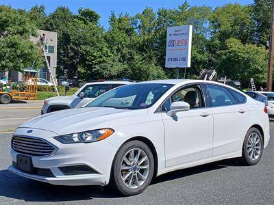 2017 Ford Fusion SE FWD photo