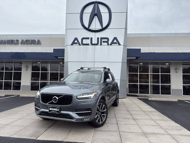 2018 Volvo XC90 Momentum AWD photo