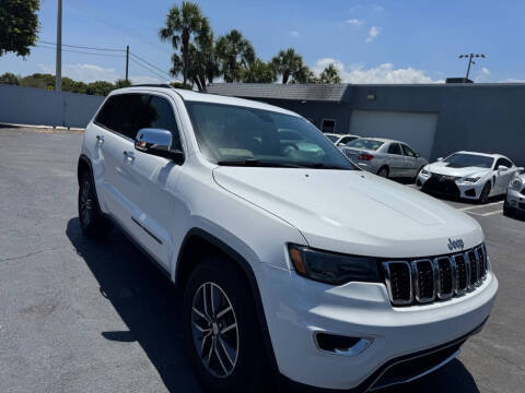 2017 Jeep Grand Cherokee Limited RWD photo