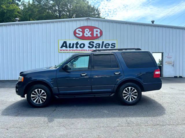 2017 Ford Expedition XLT 4WD photo