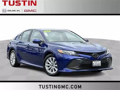 2018 Toyota Camry LE FWD photo