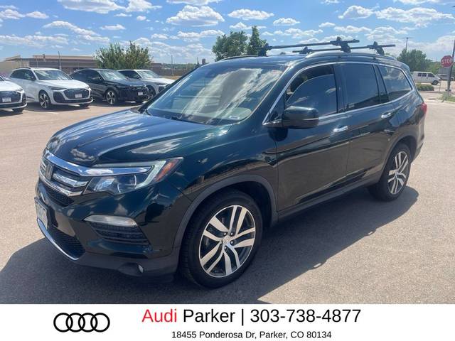 2016 Honda Pilot Touring AWD photo