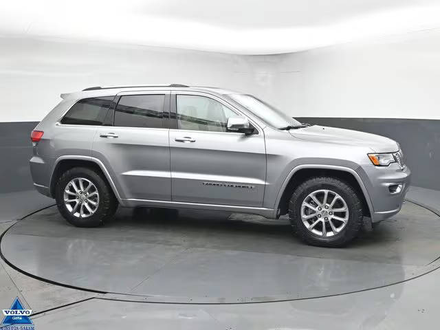 2018 Jeep Grand Cherokee Overland 4WD photo
