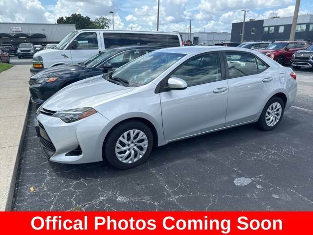 2017 Toyota Corolla LE FWD photo