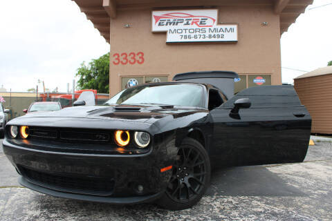 2018 Dodge Challenger R/T RWD photo