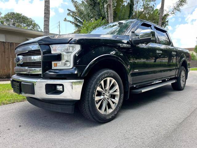 2017 Ford F-150 Lariat 4WD photo