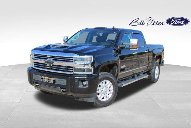2017 Chevrolet Silverado 2500HD High Country 4WD photo
