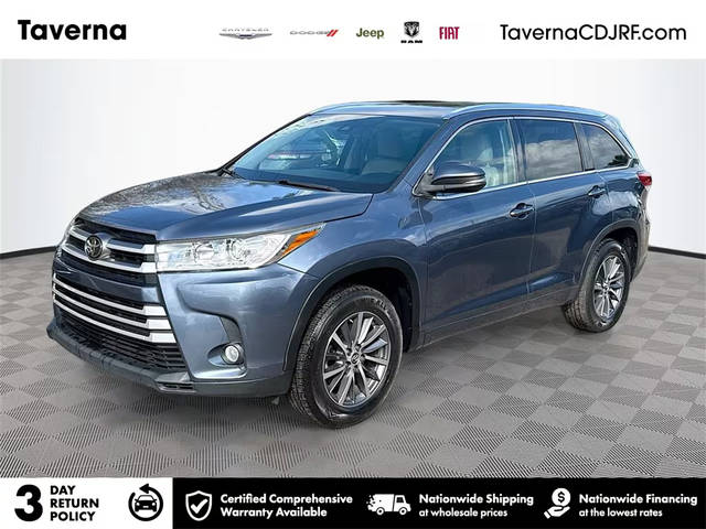 2017 Toyota Highlander XLE FWD photo