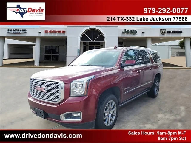 2017 GMC Yukon XL Denali RWD photo