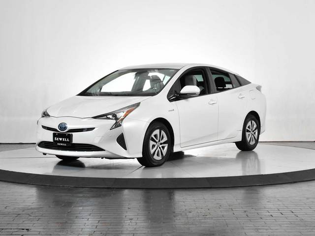 2017 Toyota Prius Two FWD photo