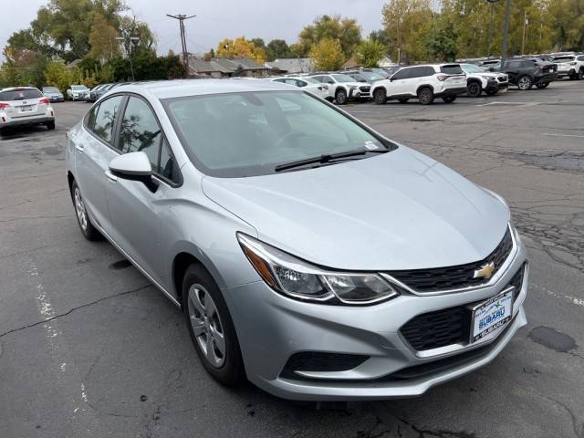 2017 Chevrolet Cruze LS FWD photo