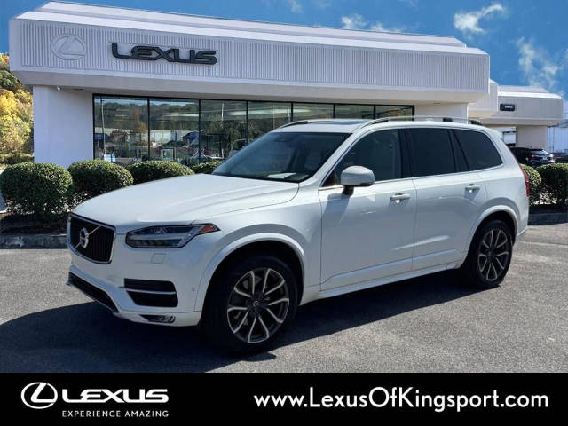 2018 Volvo XC90 Momentum AWD photo