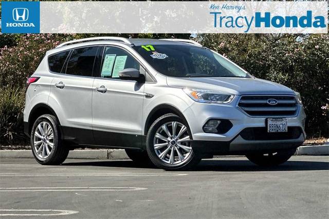 2017 Ford Escape Titanium FWD photo