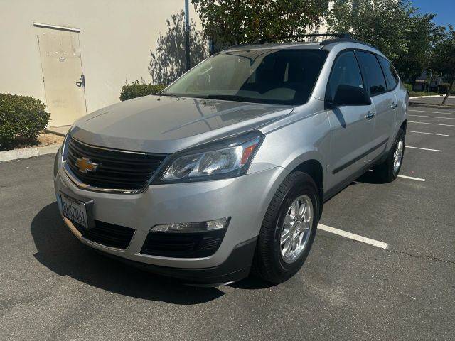 2015 Chevrolet Traverse LS AWD photo