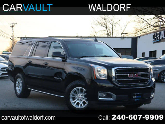 2017 GMC Yukon XL SLT 4WD photo