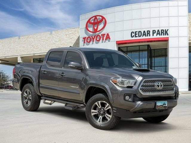 2017 Toyota Tacoma TRD Sport RWD photo