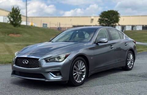2018 Infiniti Q50 3.0t LUXE RWD photo