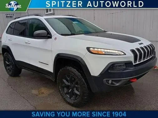 2018 Jeep Cherokee Trailhawk 4WD photo