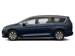 2017 Chrysler Pacifica Minivan Hybrid Premium FWD photo