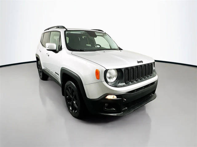 2017 Jeep Renegade Altitude 4WD photo
